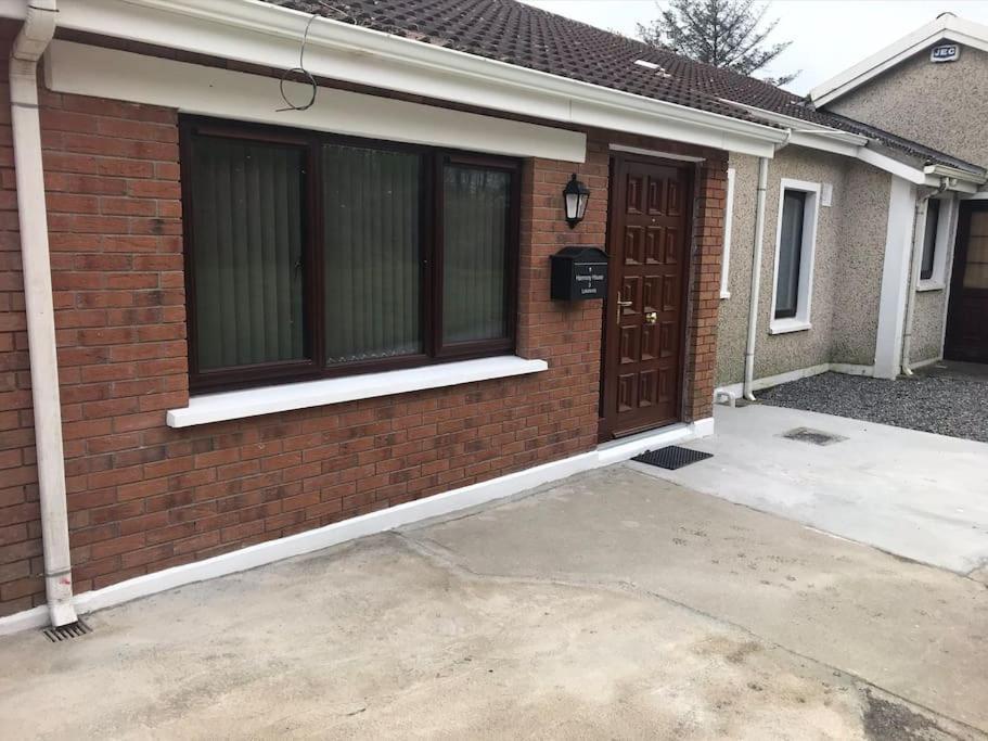 Harmony House Enclosed Property Near Beach And Lake Tramore Eksteriør bilde