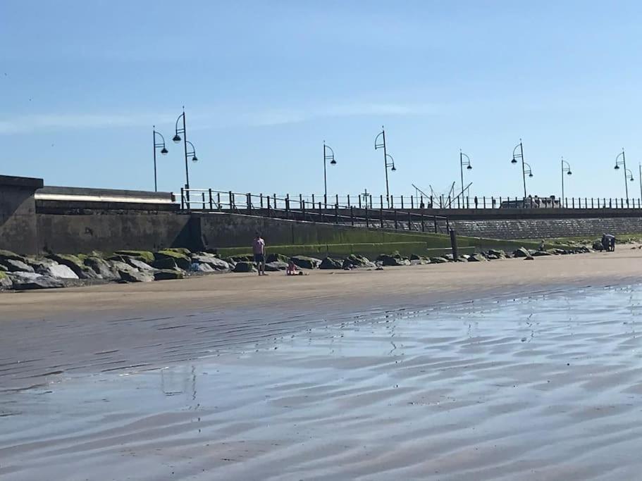 Harmony House Enclosed Property Near Beach And Lake Tramore Eksteriør bilde
