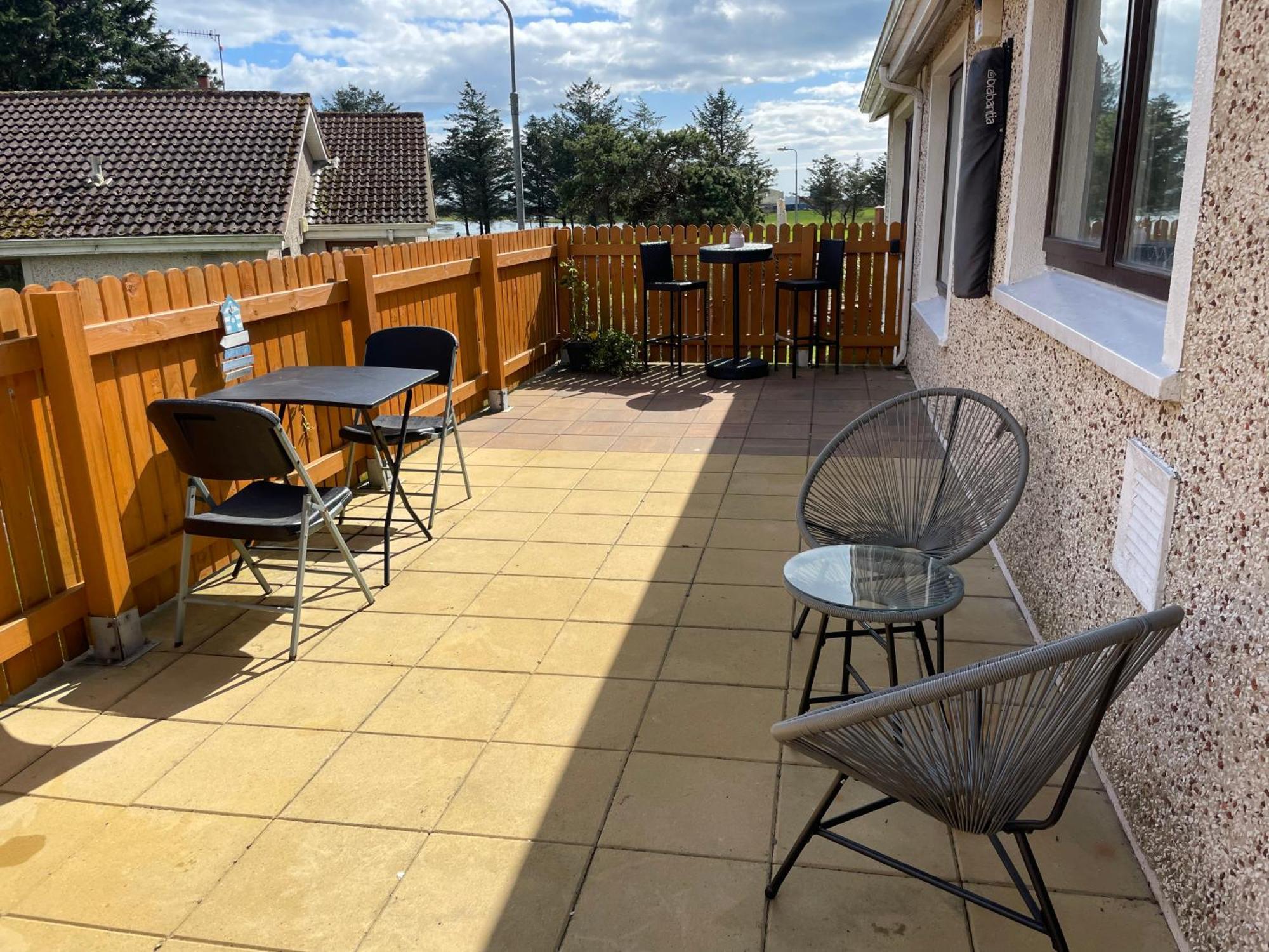 Harmony House Enclosed Property Near Beach And Lake Tramore Eksteriør bilde